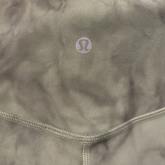 EUC Lululemon Align Pant 28" *Diamond Dye in Vista Green Medium Olive - Picture 6 of 10